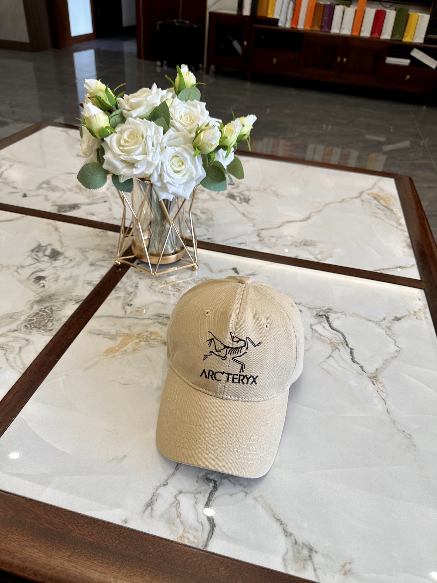 ARC'TERYX hat model 07